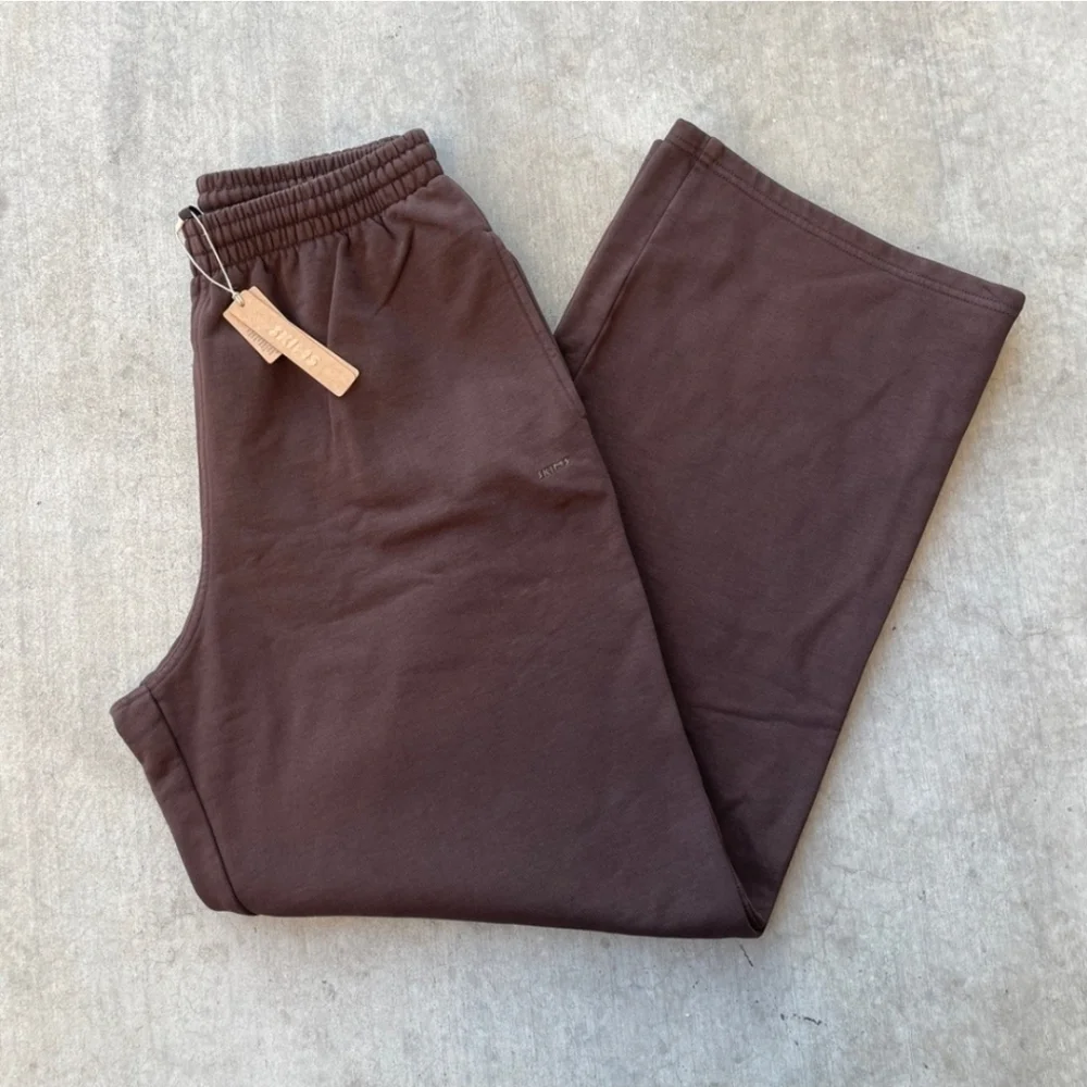 SKIMS NWT Boyfriend Fleece Oversized Straight Leg Pant - Espresso in size Small - Picture 6 of 8
